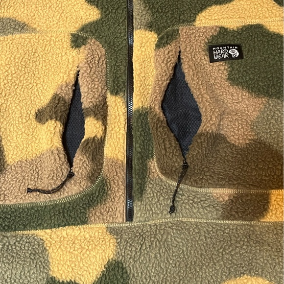 NWT MOUNTAIN HARDWARE MEN’S HiCamp FLEECE PRINTED PULLOVER IN CAMO. Size XL - Picture 3 of 10